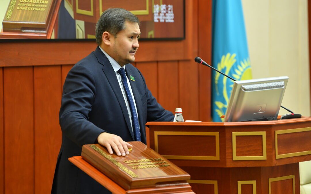 «Нұр Отан» партиясының тізіміне сәйкес Саясат Нұрбек депутат болып тіркелді.